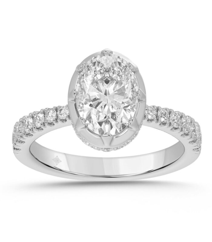 14K WHITE GOLD 2 1/2CT ROUND/OVAL DIAMOND LADIES RING (CENTER STONE OVAL DIAMOND 2CT)