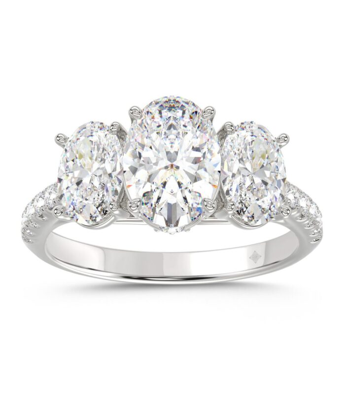 LADIES RING 2 1/4CT OVAL/ROUND DIAMOND 14K WHITE GOLD (CENTER STONE OVAL DIAMOND 1CT )